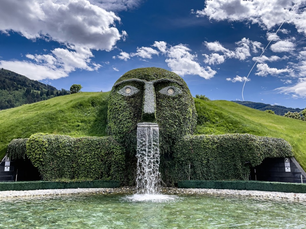 Monde de Swarovski - Wattens, installation artistique en cristal