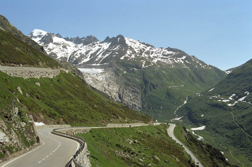 Furka Pass - Route des Alpes suisses