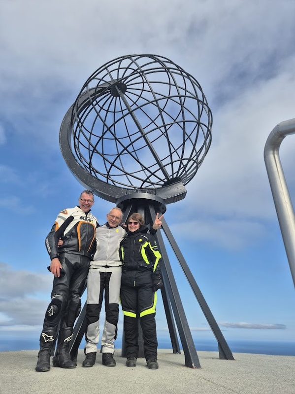 Globe du Cap Nord, point le plus septentrional d'Europe