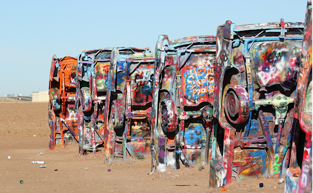 Cadillac Ranch au Texas, voitures plantées