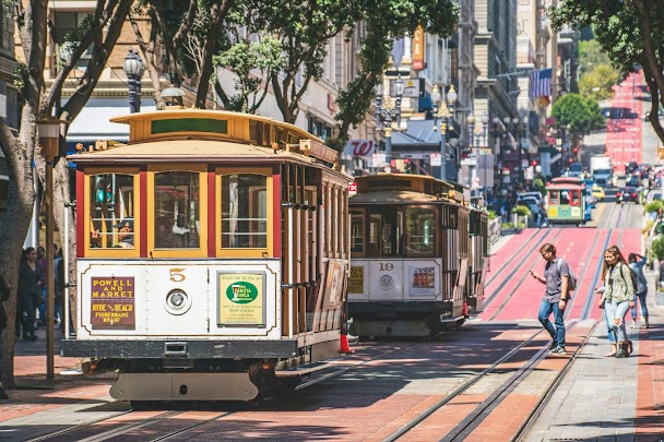 Cable car à San Francisco, visite avant le départ moto