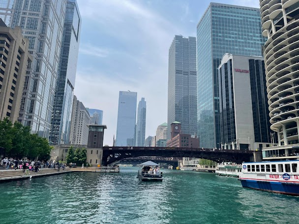 Skyline de Chicago au bord du lac Michigan