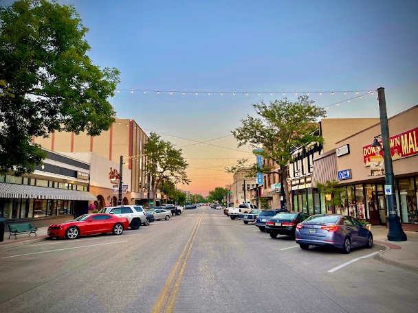 Route dans les Grandes Plaines, début du road trip moto Sturgis