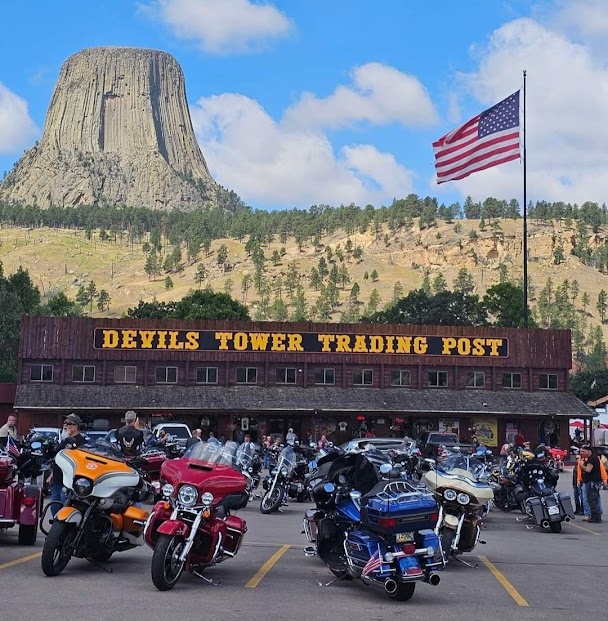 Devils Tower, Wyoming, monolithe sacré