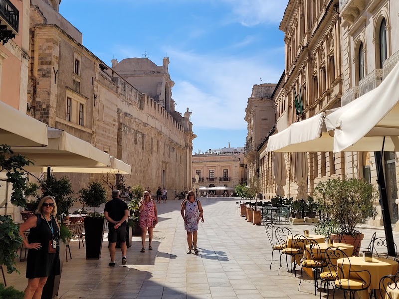 Ortigia - Île historique de Syracuse et mer