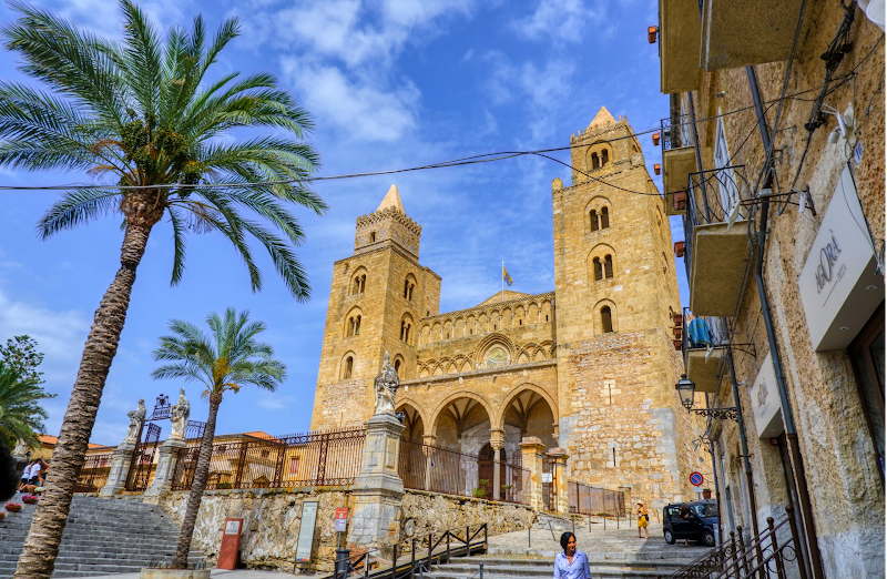 Cefalù - Plage et cathédrale normande