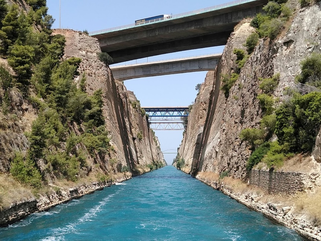 Canal de Corinthe - Tranchée