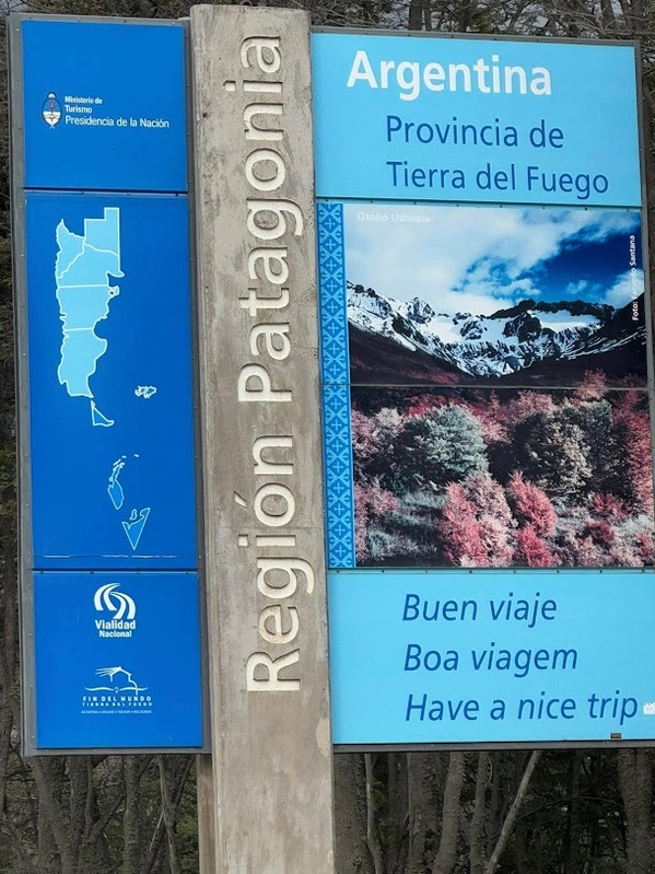 Vue de Punta Arenas et du détroit de Magellan