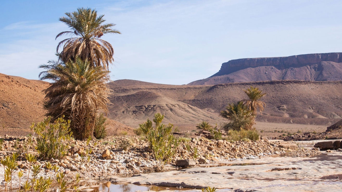 Panneau Tombouctou à Zagora, porte du désert