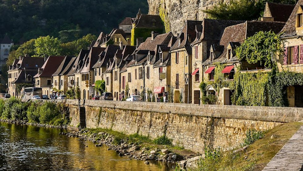 Village de Beynac-et-Cazenac