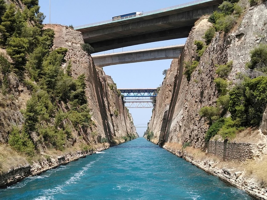 Canal de Corinthe - Tranchée
