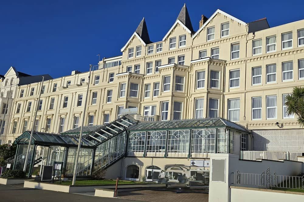 Chambre hôtel confort pour séjour moto TT